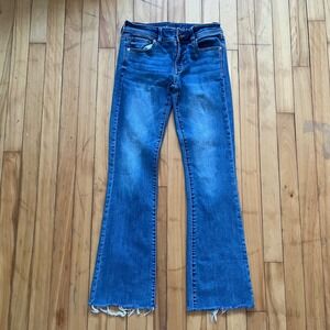 American Eagle Kick Boot Jeans Medium Wash Distressed Frayed Hem Size 6 Long